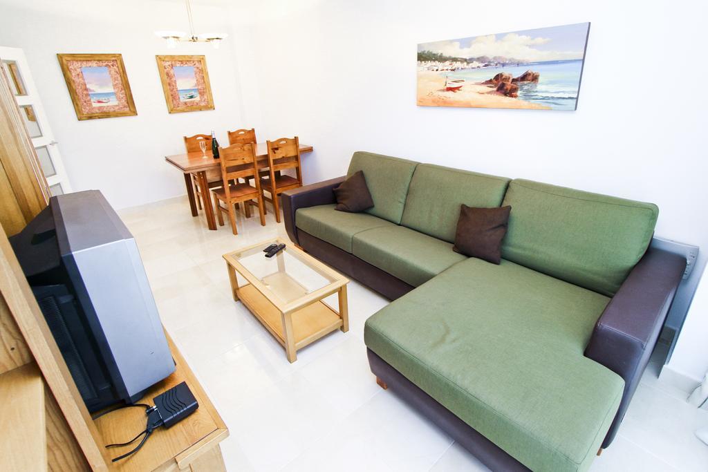サロウJ Tramuntana Planet Costa Doradaアパートメント 部屋 写真
